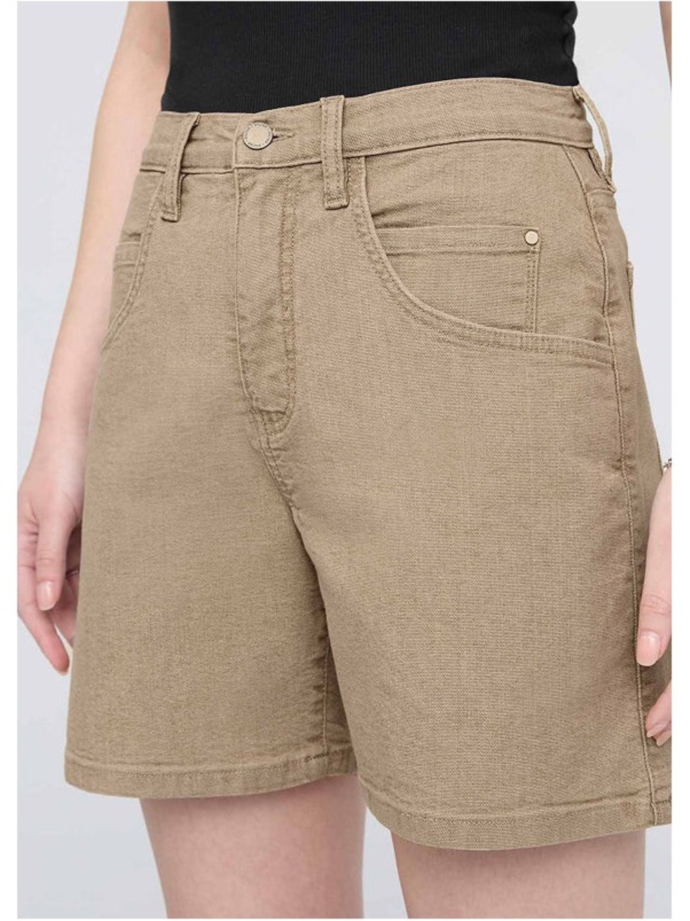 DU/ER Women's Stretch Canvas High Rise Relaxed Short Tan Size 33 / 5” Inseam